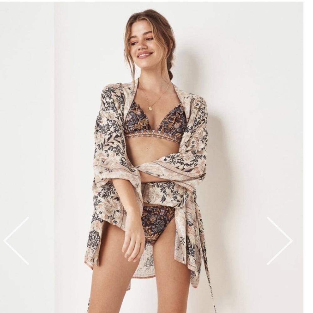 Spell & the Gypsy Collective Short Robe